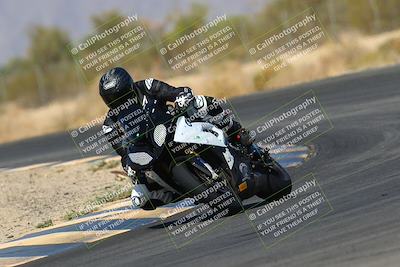 media/Mar-28-2022-Superbike Trackdays (Mon) [[b8603d0f67]]/Open Track Time/Turn 7/